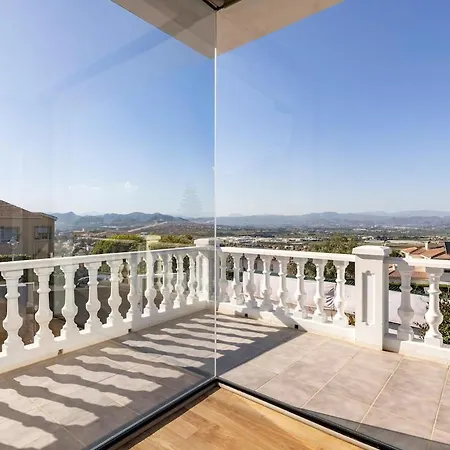 Villa Manzanilla, Malaga